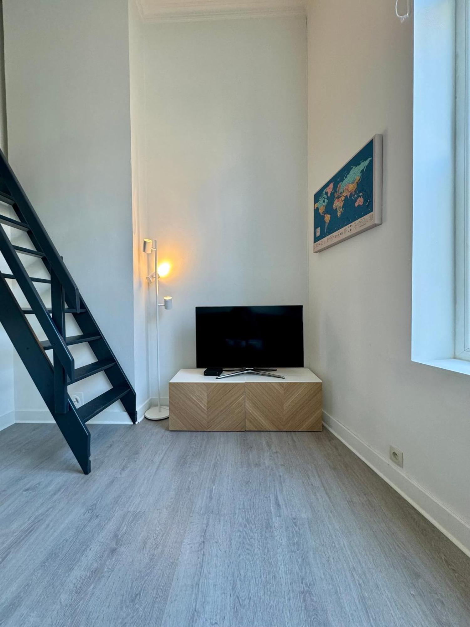Studio Avec Chambre En Mezzanine Bruselas Exterior foto